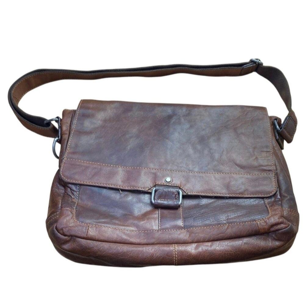 JACK GEORGES VOYAGER LEATHER MESSENGER CROSSBODY BAG